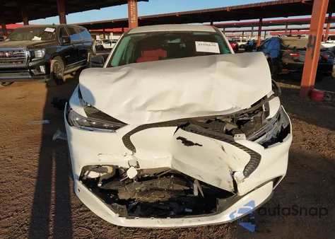 2023 Ford Mustang Mach-E Select z USA, uszkodzony, nr VIN 3FMTK1SS5PMA09162